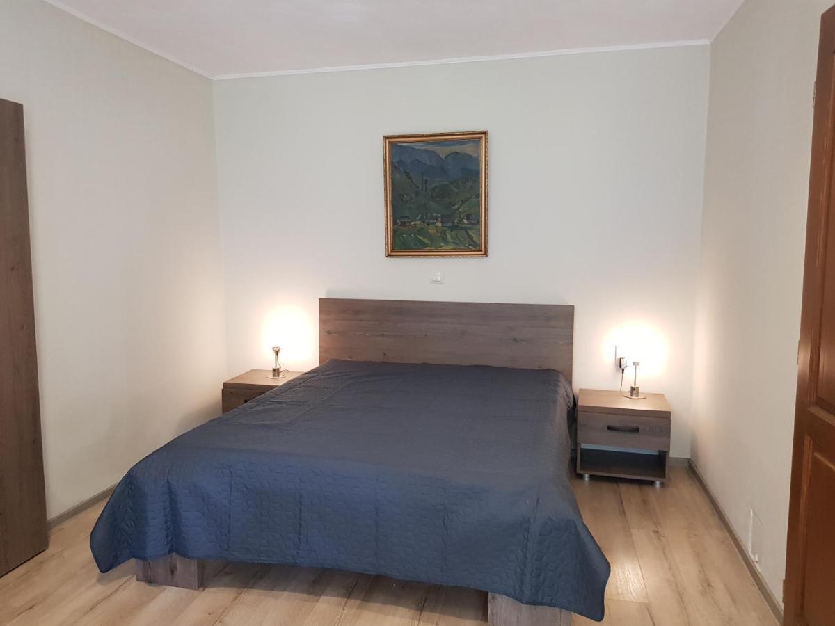 Doppelbettzimmer Appartement Braşov Buitenkant foto